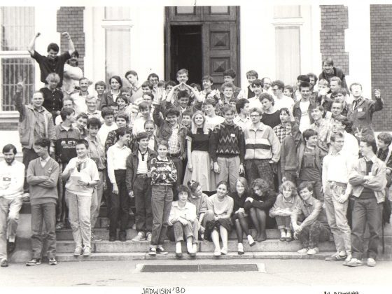Uczestnicy obozu w Jadwisinie 1990